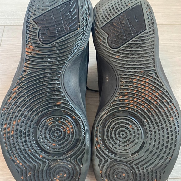 Nike Air Versitile III - Picture 4 of 5